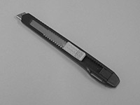 鉛筆デッサンの道具：カッターナイフ